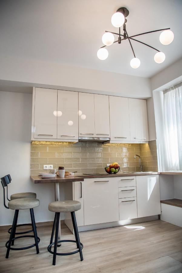 Chrysanthi'S Apartment Preveza Exterior photo