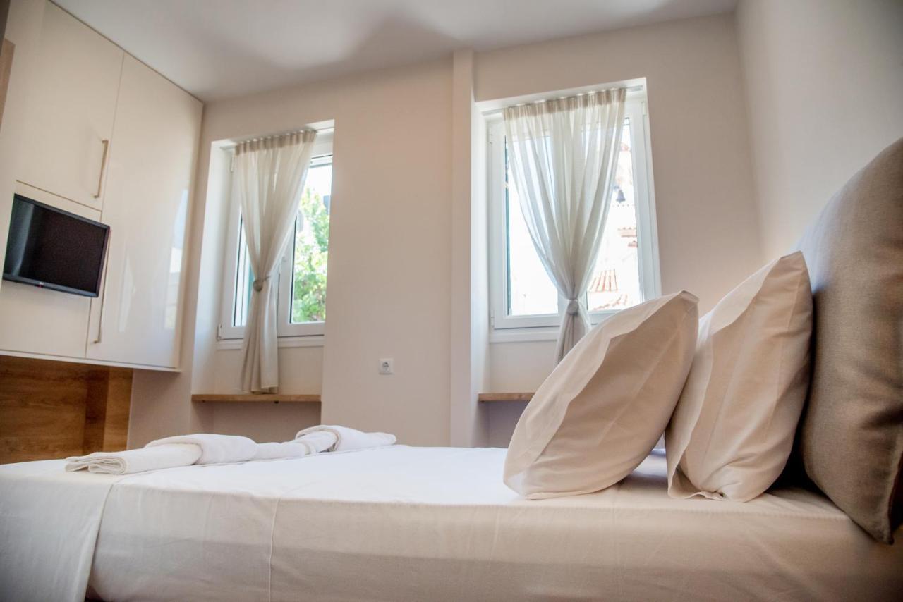 Chrysanthi'S Apartment Preveza Exterior photo